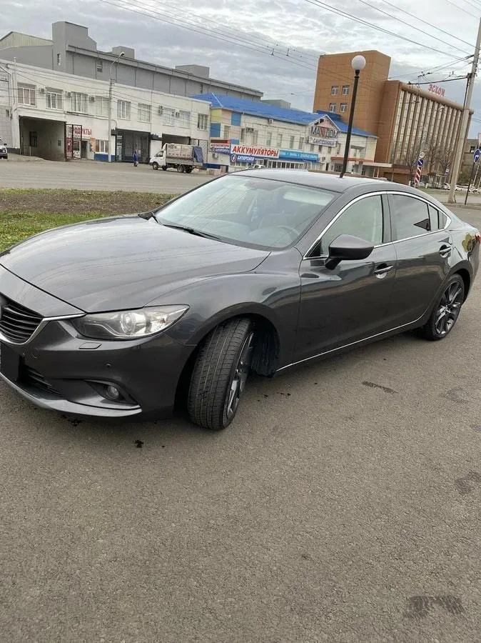 Mazda 6
