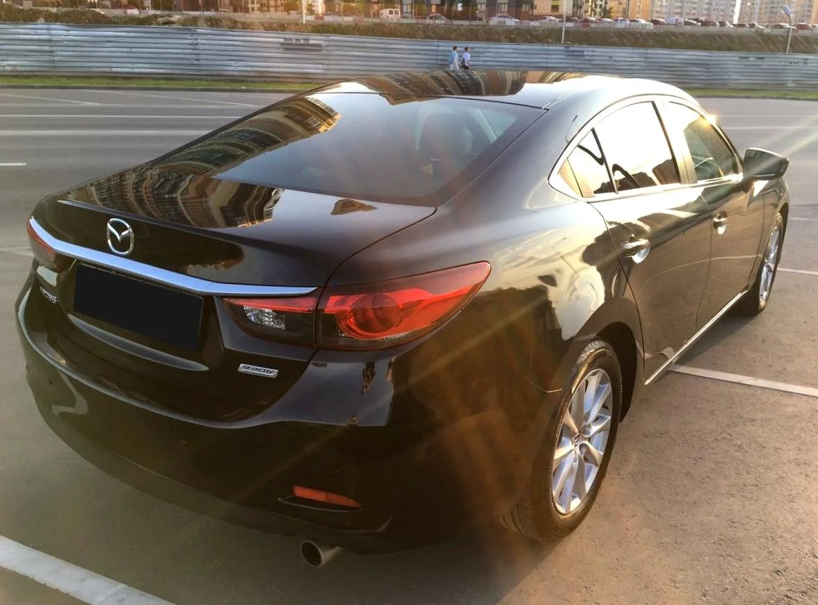 Mazda 6