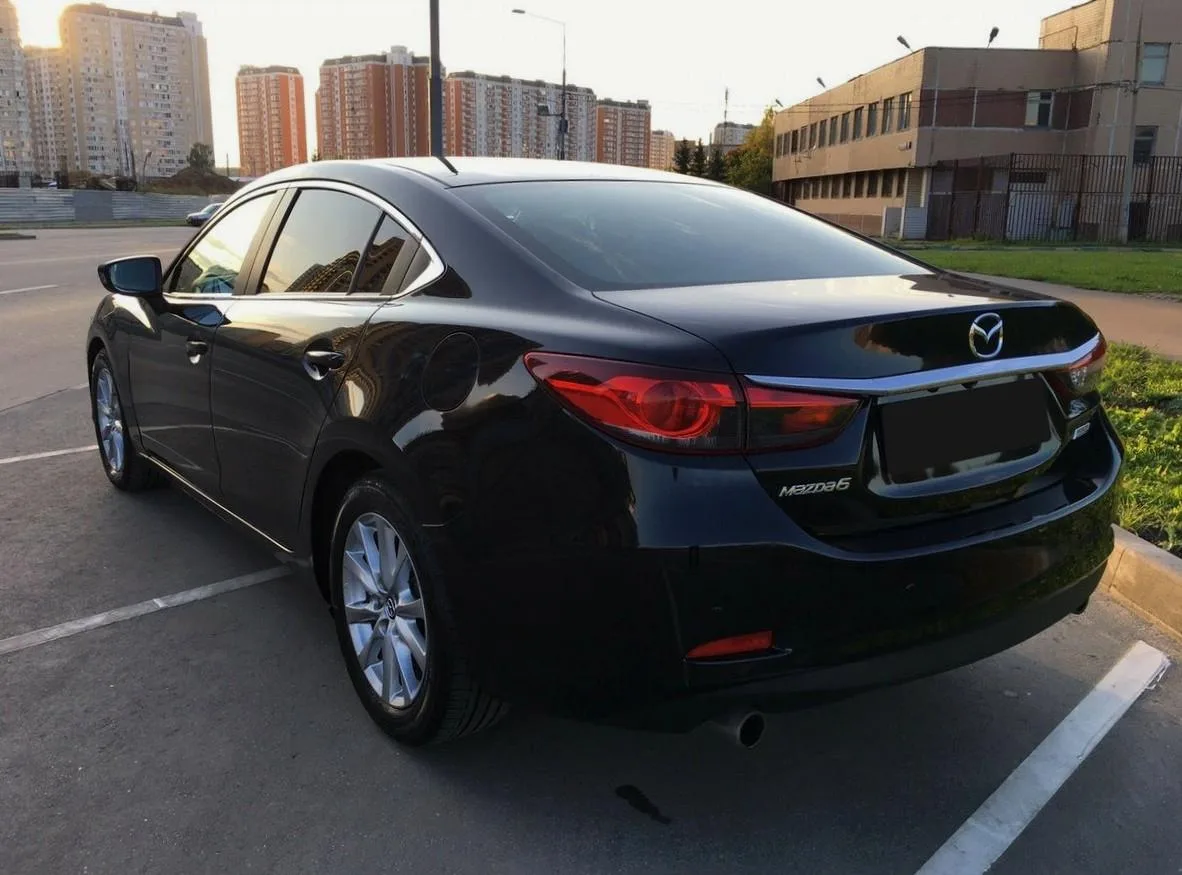 Mazda 6