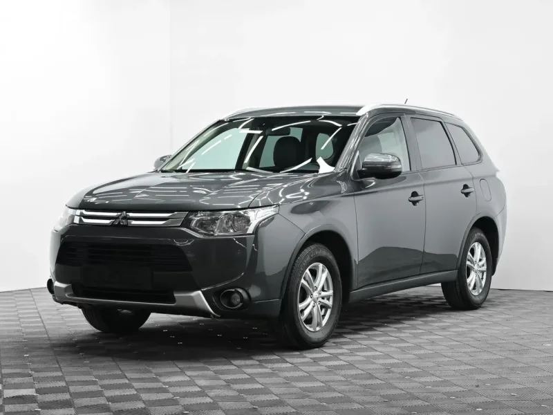 Mitsubishi Outlander 2015
