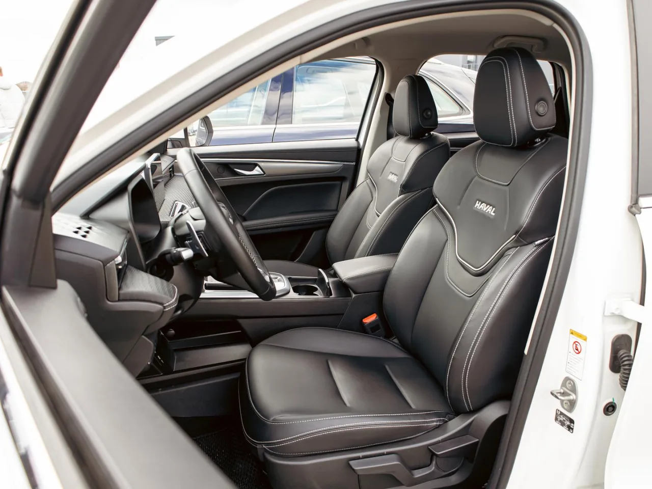 Haval Jolion