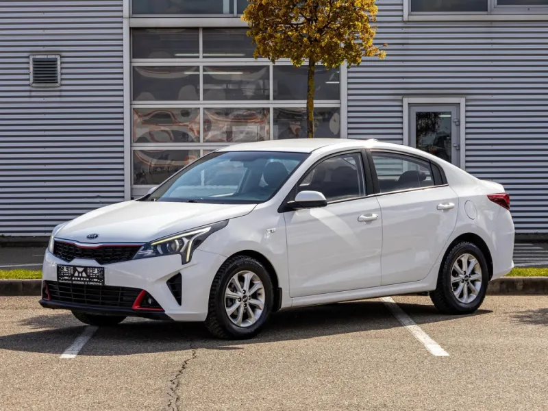 Kia Rio 2021
