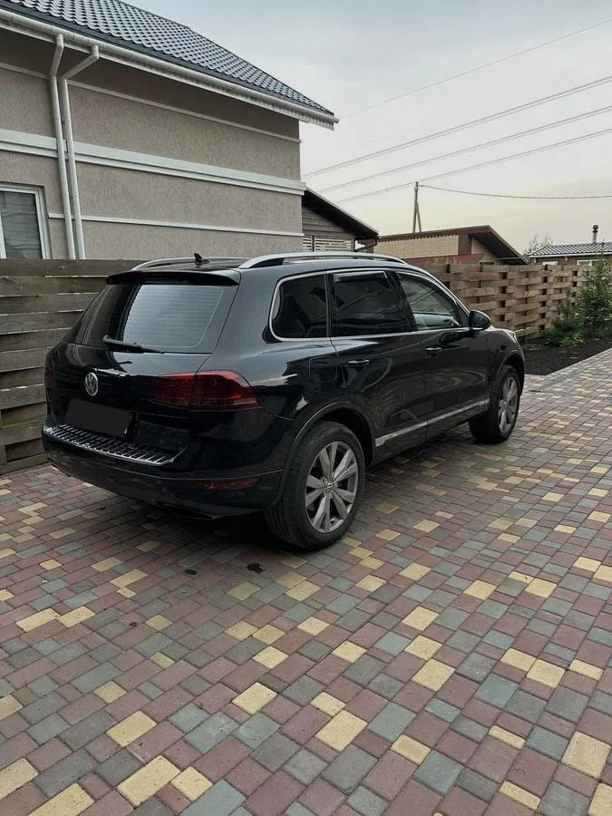 Volkswagen Touareg