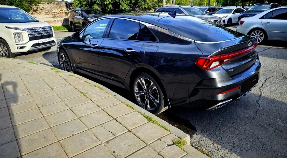 Kia K5
