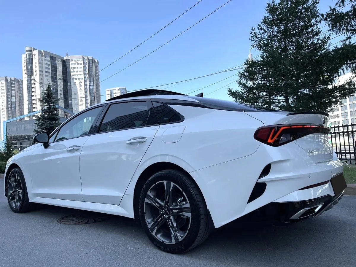 Kia K5