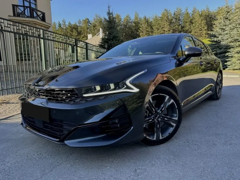 Kia K5 2023