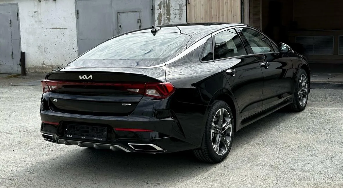 Kia K5