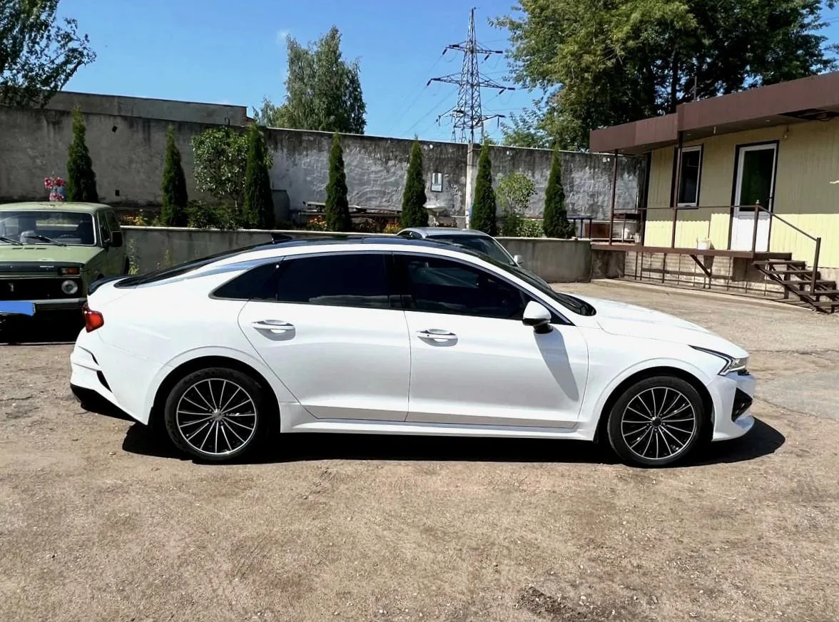 Kia K5