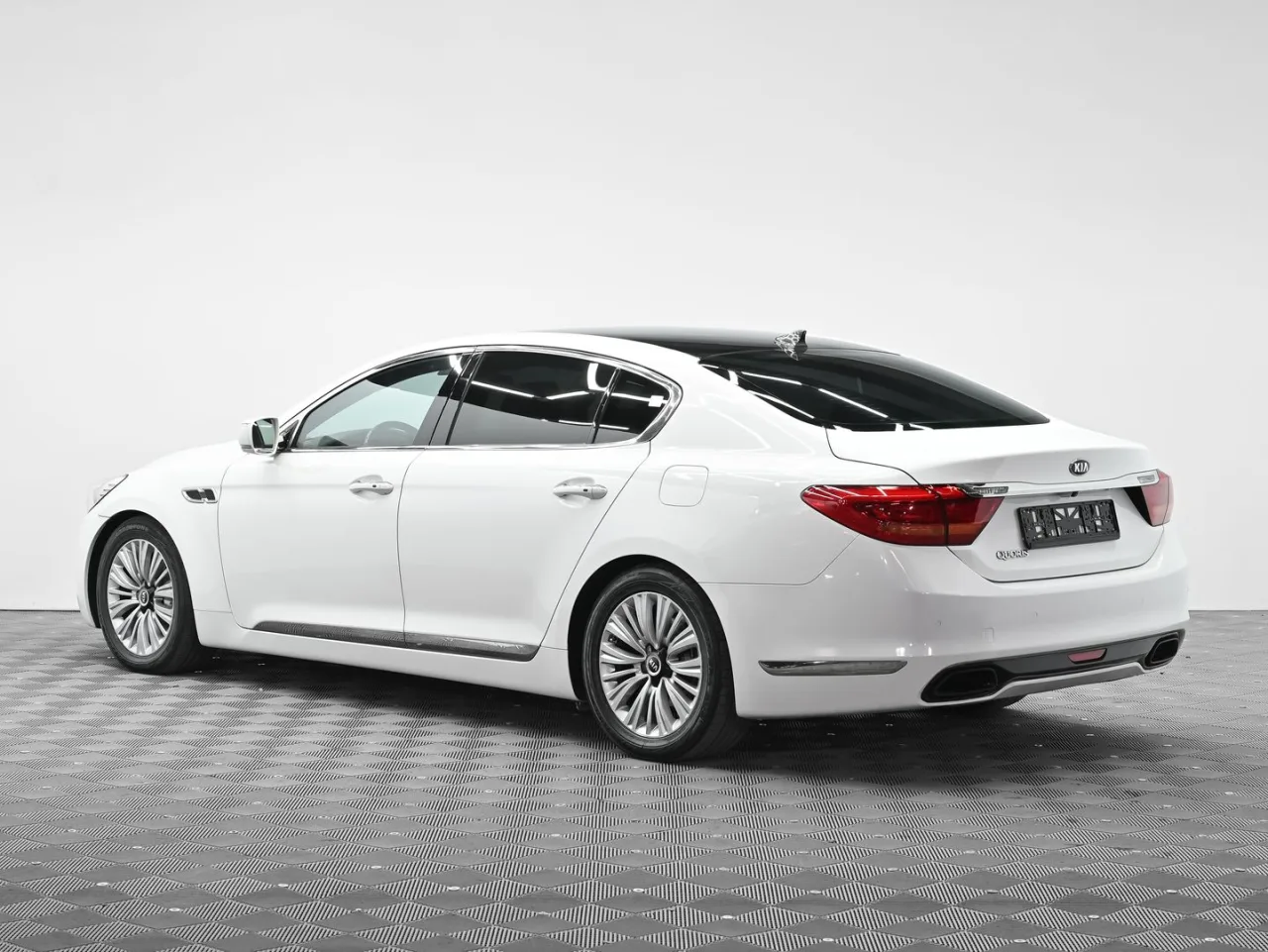 Kia Quoris