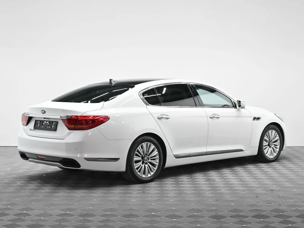 Kia Quoris