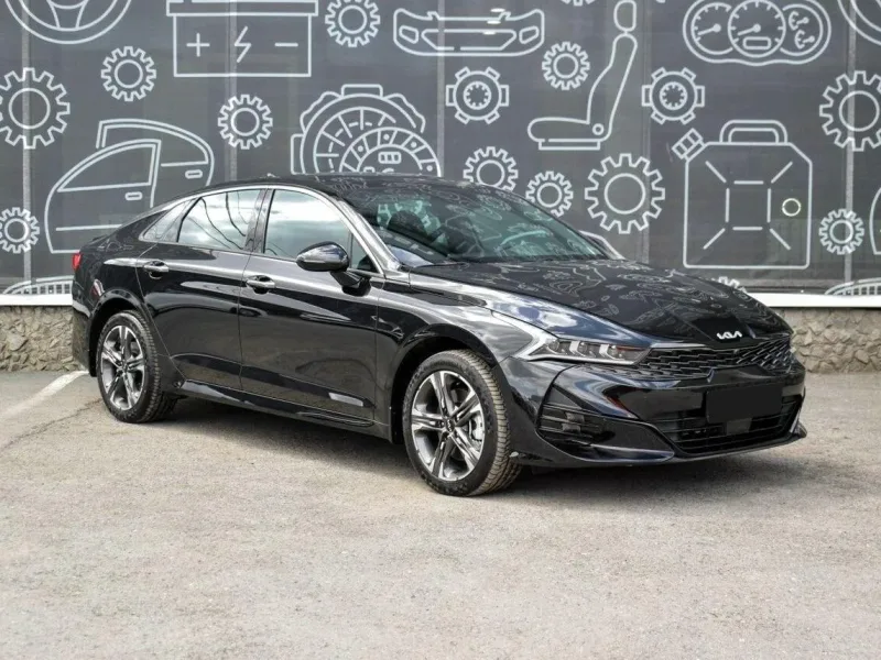 Kia K5 2025