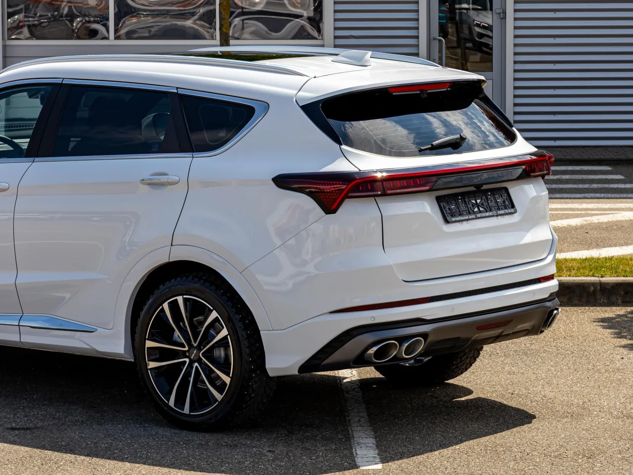 Jetour X70+