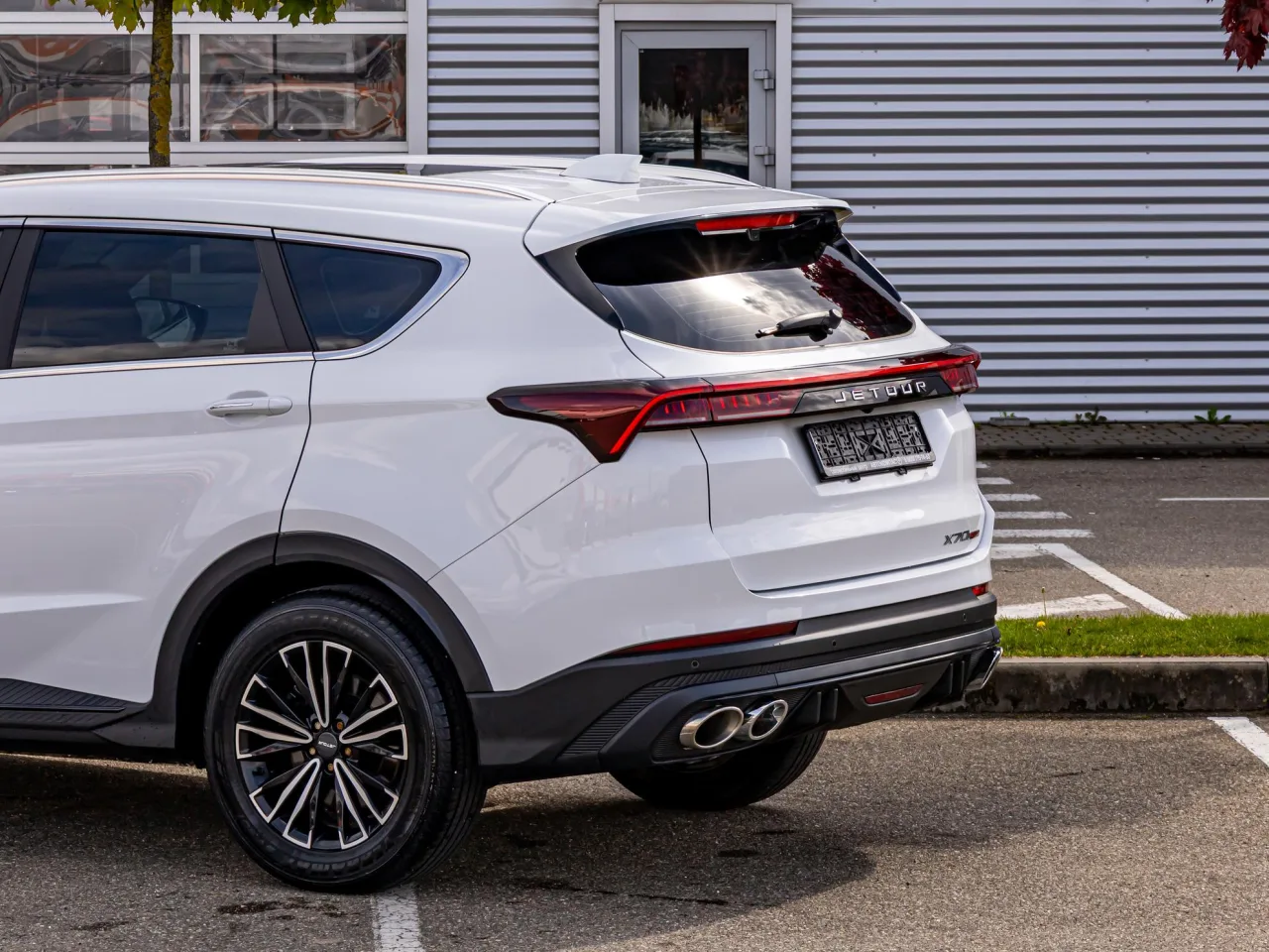 Jetour X70+