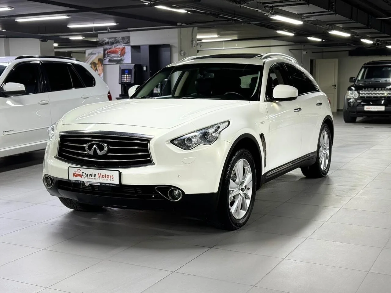 Infiniti QX70