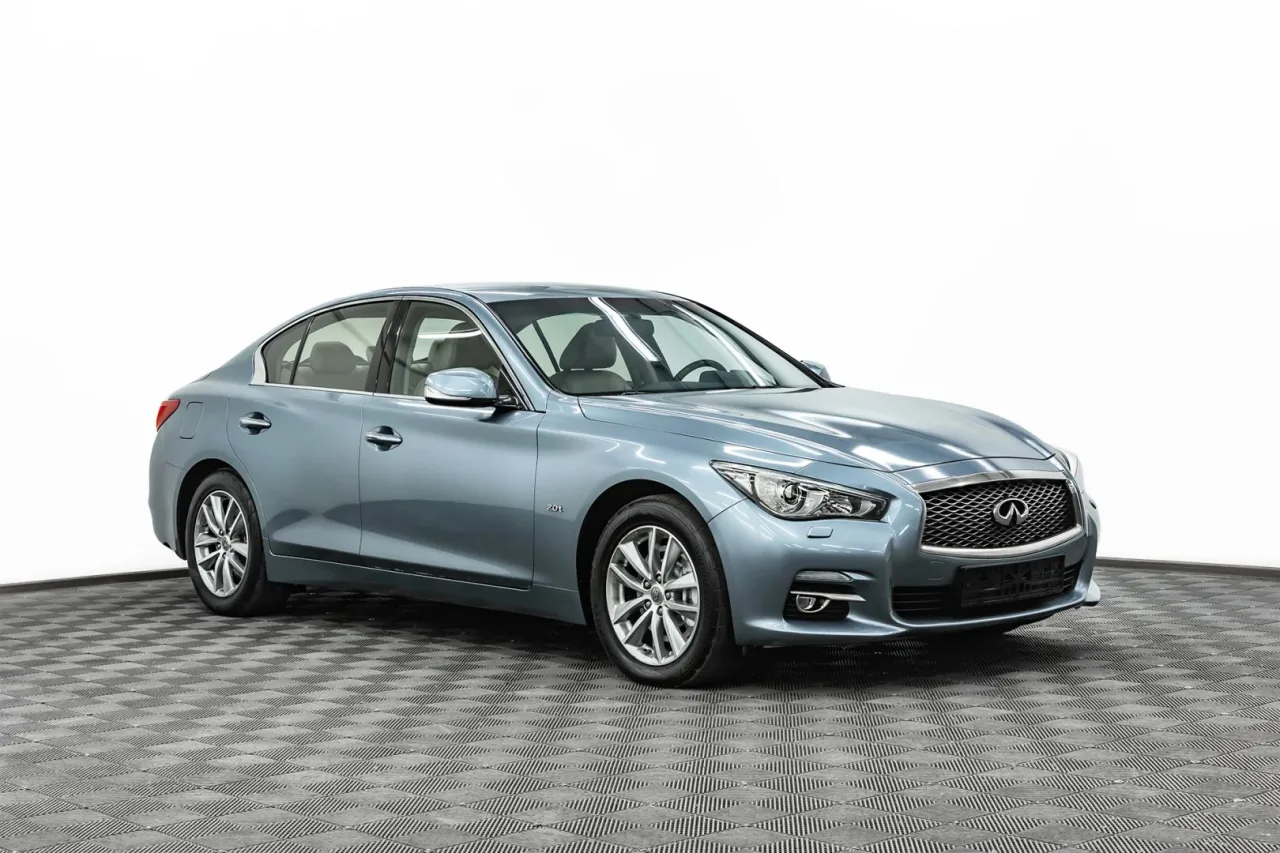 Infiniti Q50