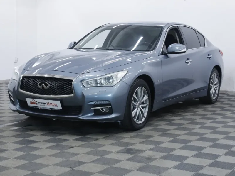 Infiniti Q50 2015