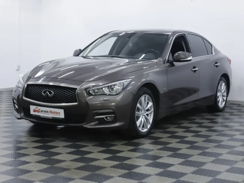 Infiniti Q50 2015