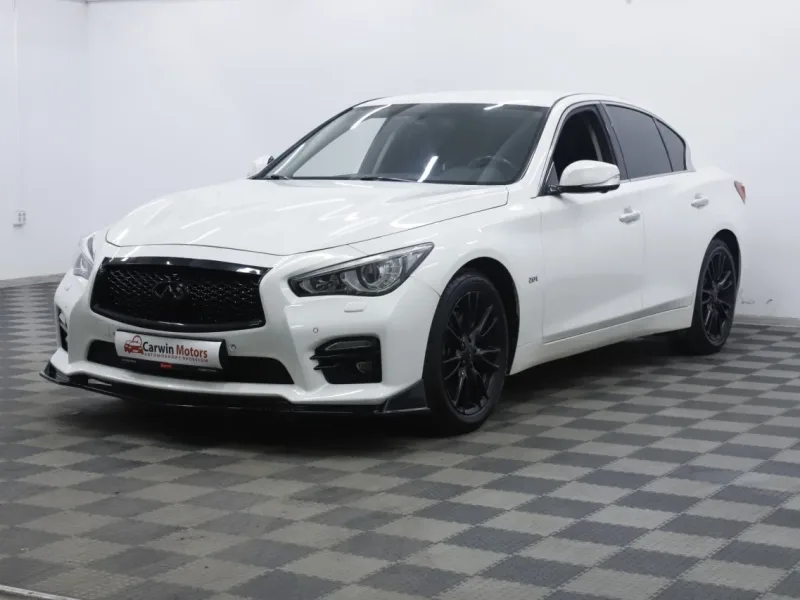 Infiniti Q50 2014