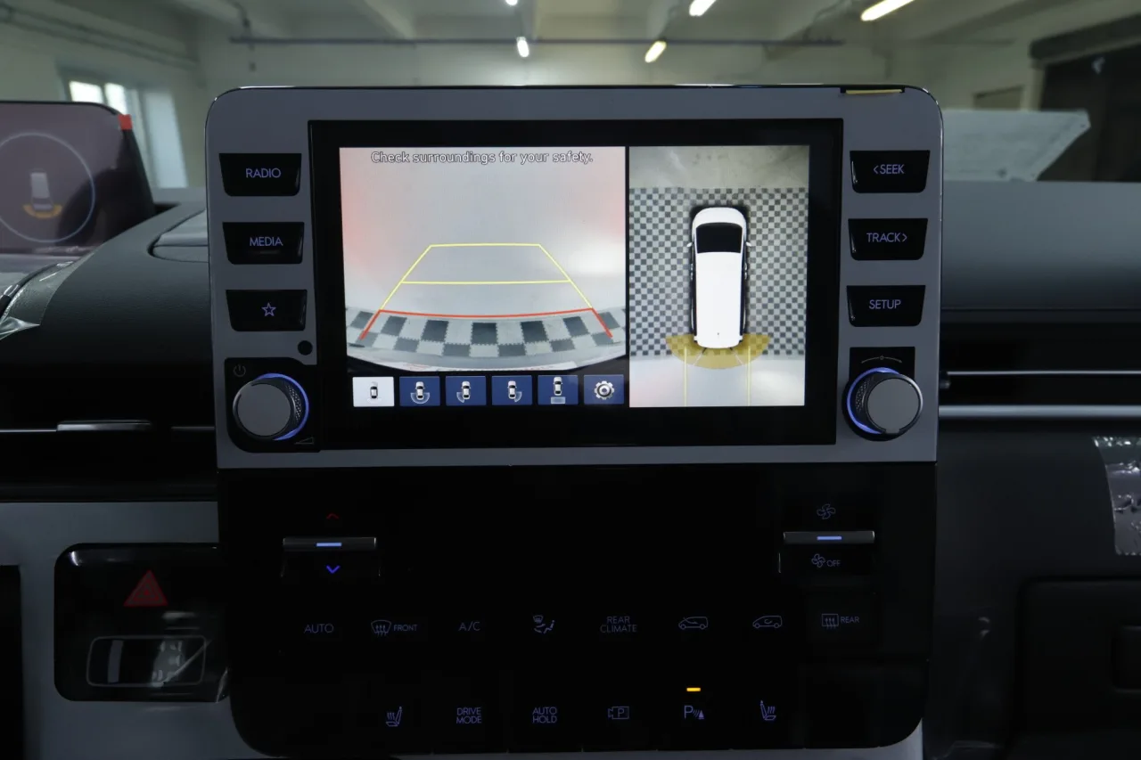Hyundai Staria