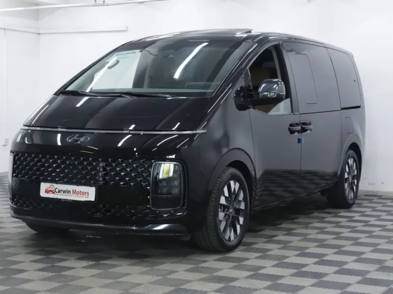Hyundai Staria 2021
