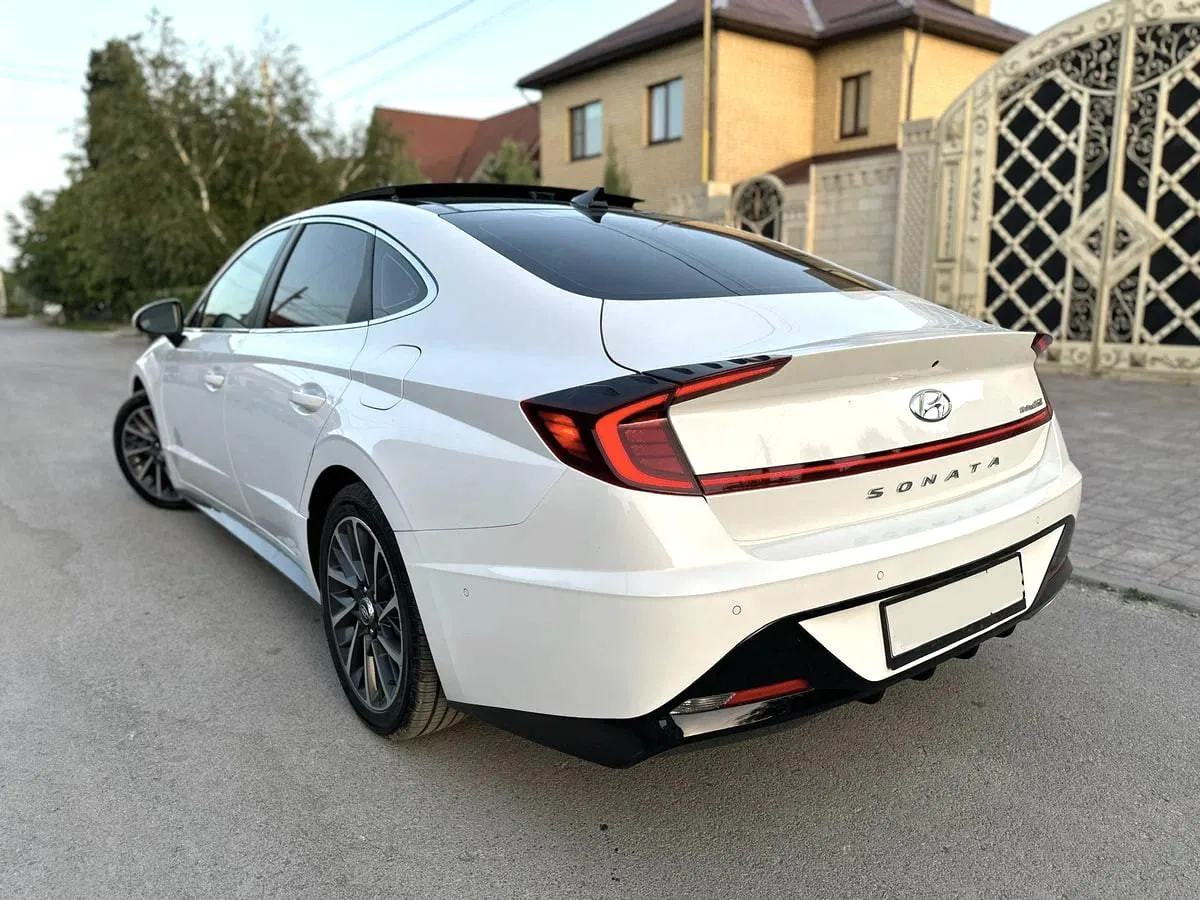 Hyundai Sonata