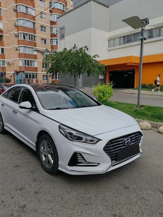 Hyundai Sonata