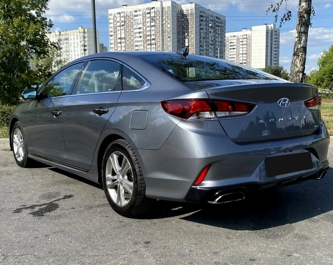 Hyundai Sonata