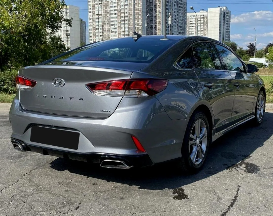 Hyundai Sonata
