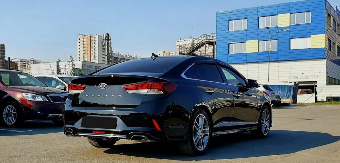 Hyundai Sonata