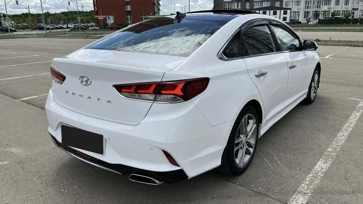 Hyundai Sonata