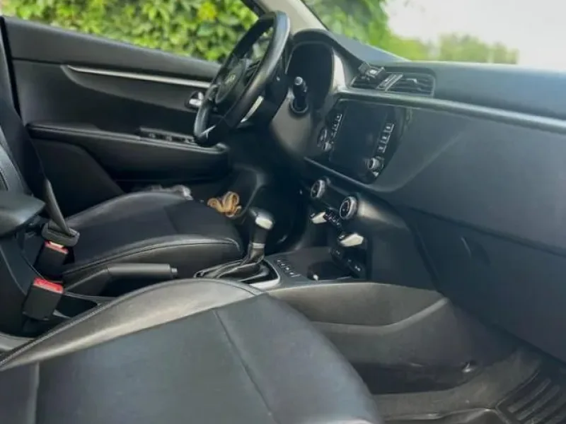Kia Rio 2021