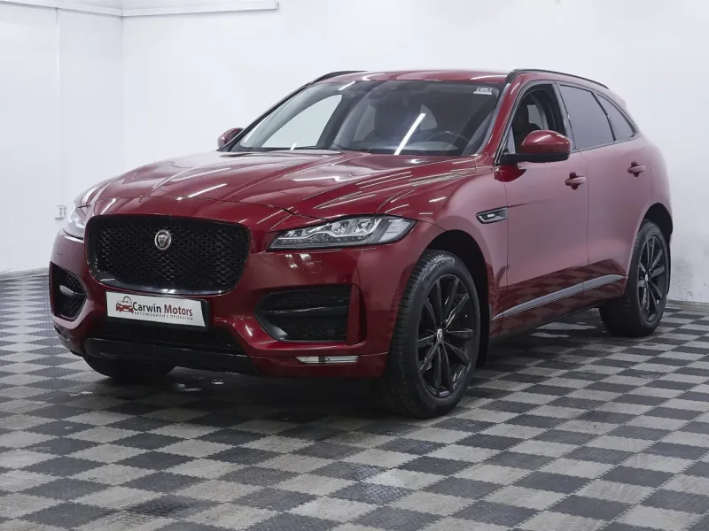 Jaguar F-Pace 2017