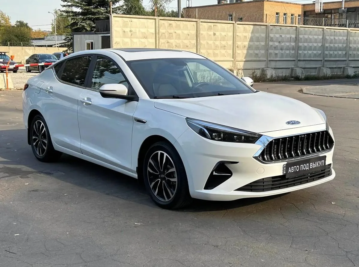 JAC J7