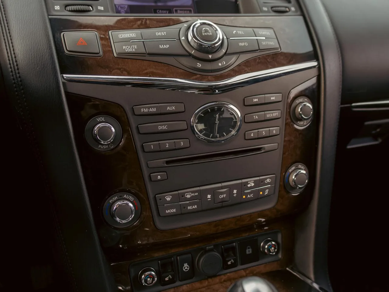 Infiniti QX56