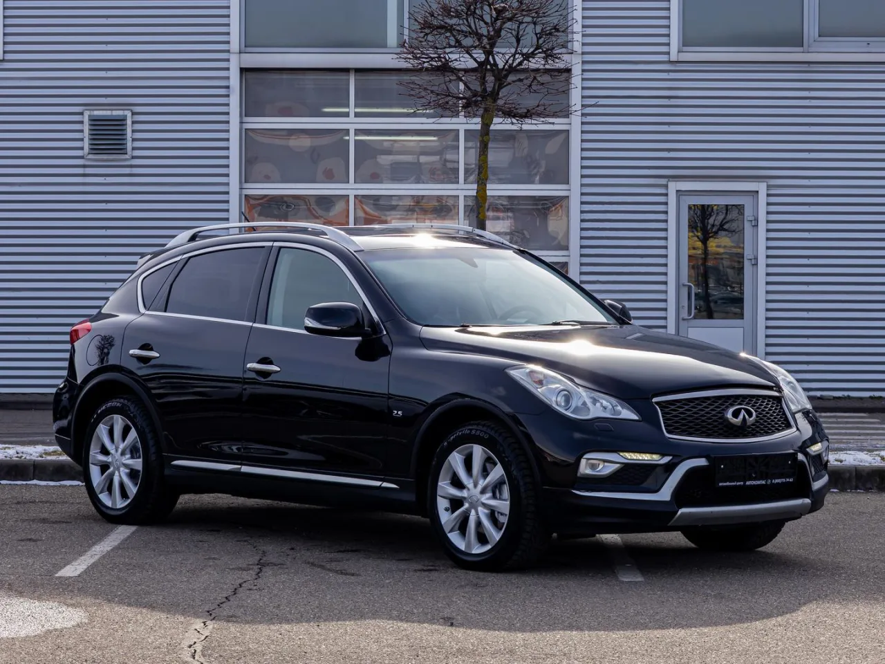 Infiniti QX50