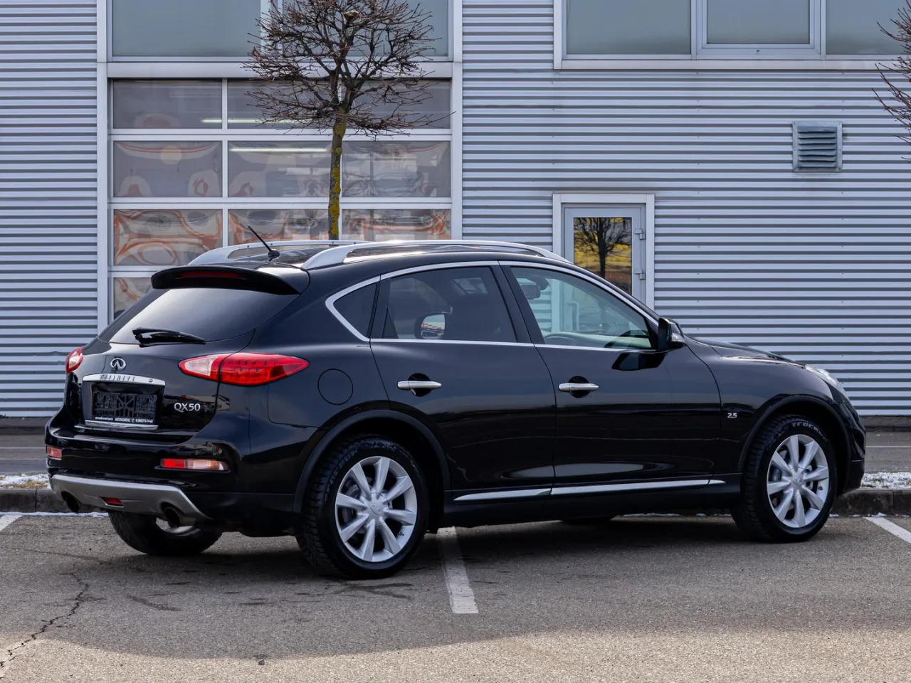 Infiniti QX50