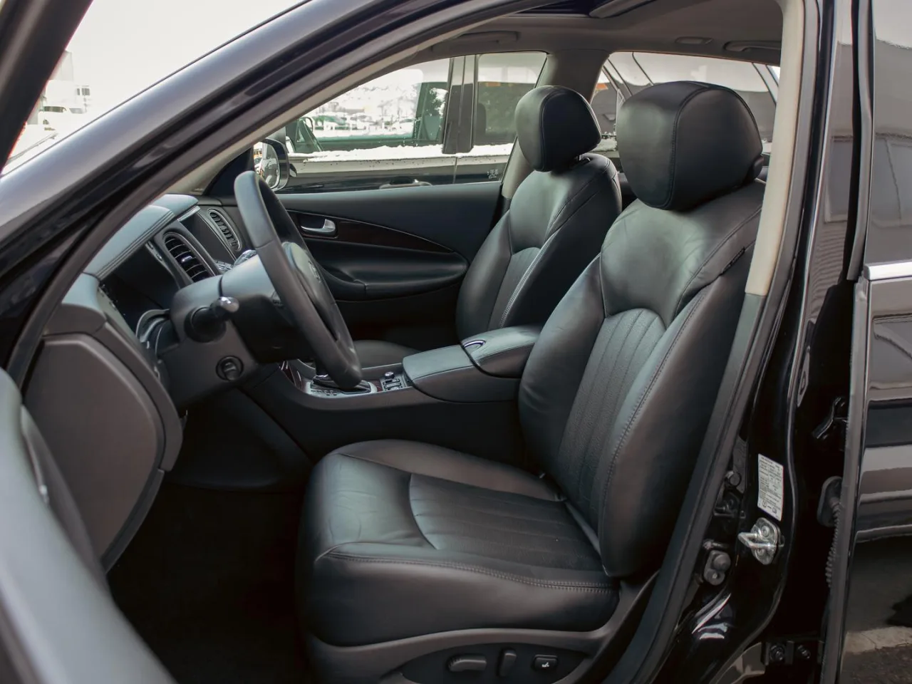 Infiniti QX50