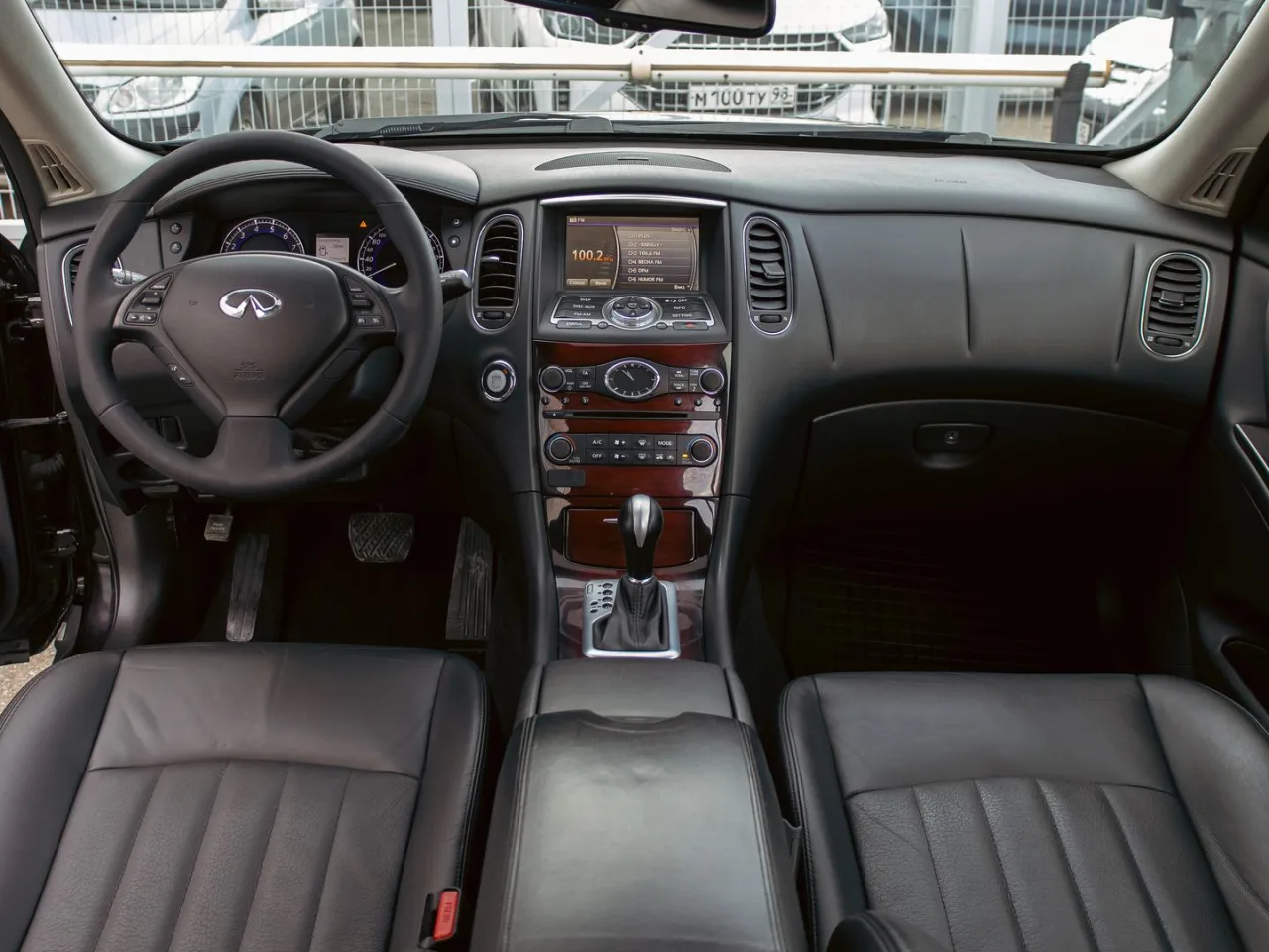 Infiniti QX50