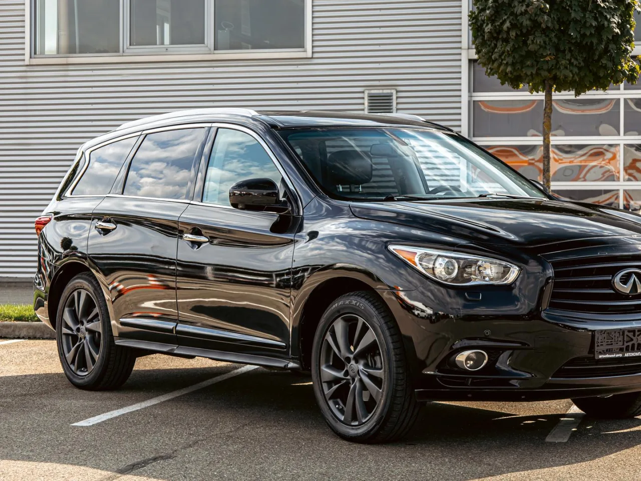 Infiniti JX