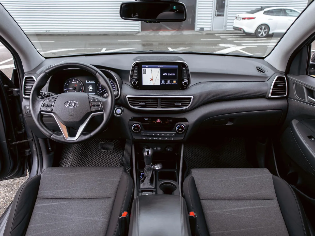 Hyundai Tucson