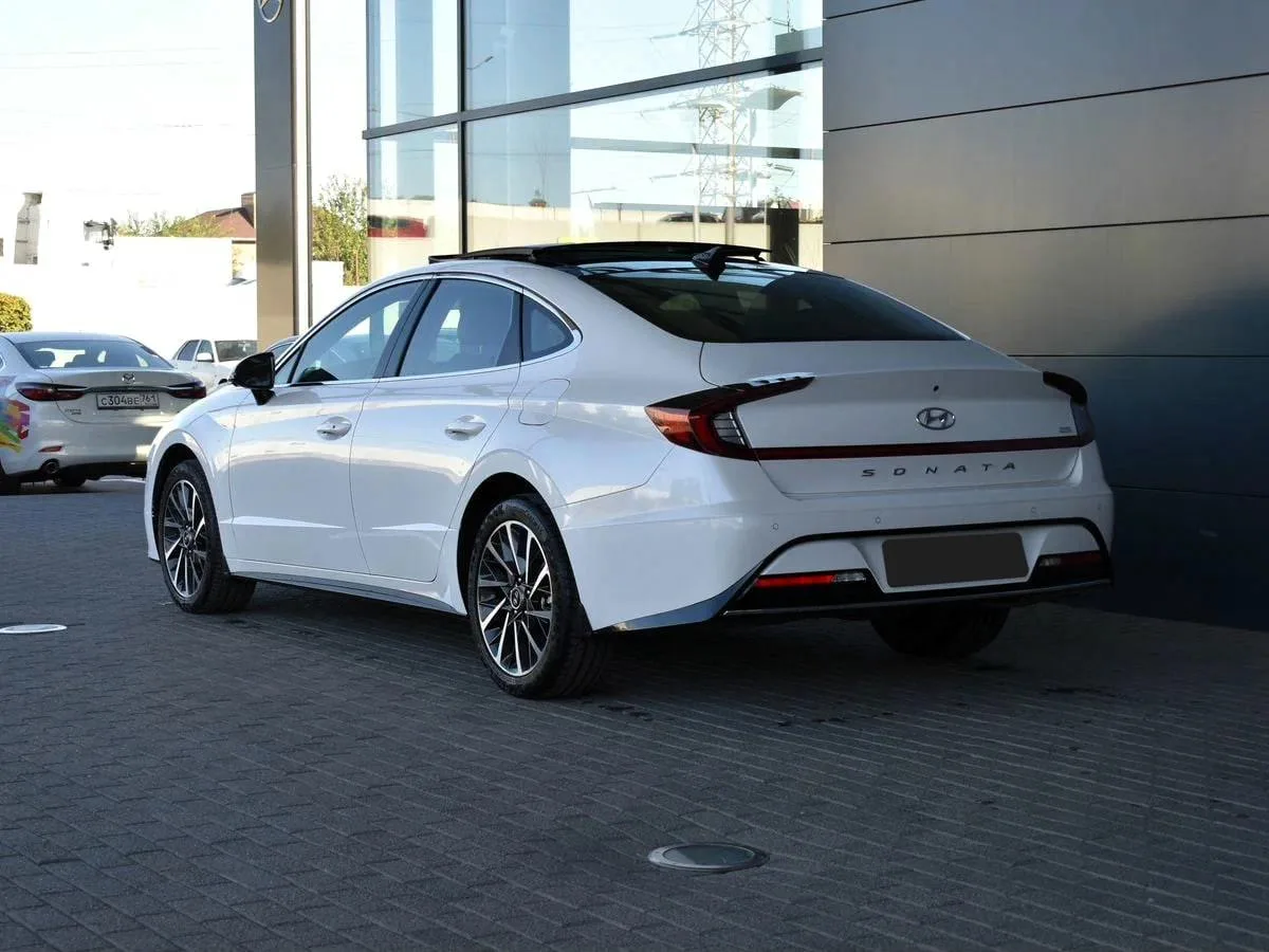 Hyundai Sonata