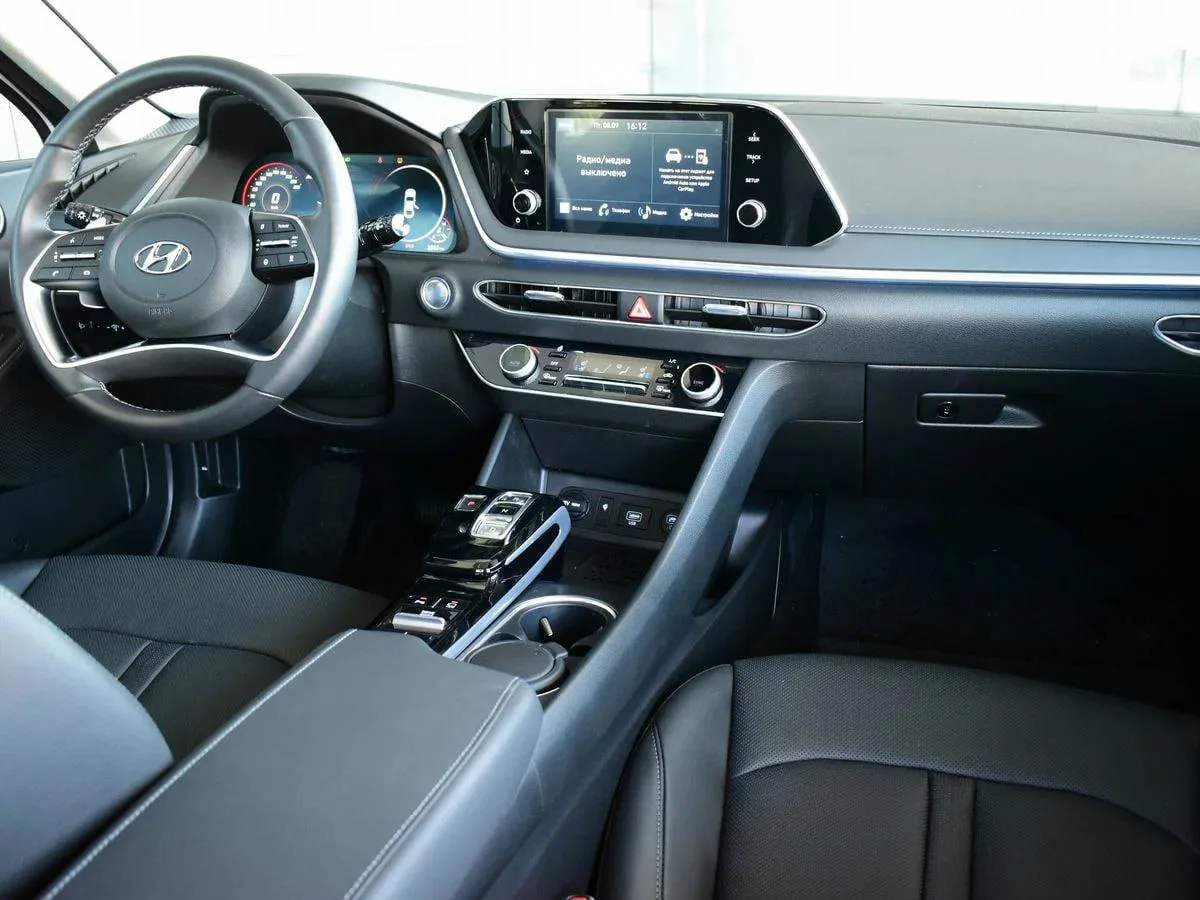 Hyundai Sonata