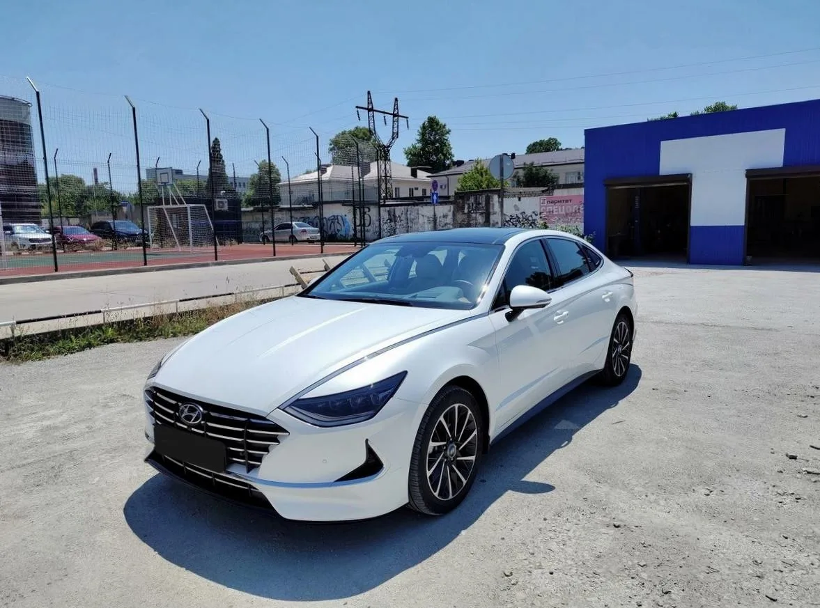 Hyundai Sonata