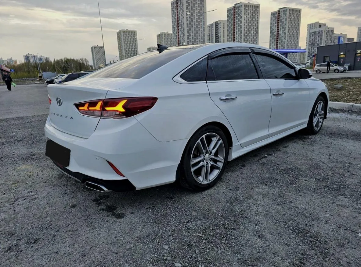Hyundai Sonata