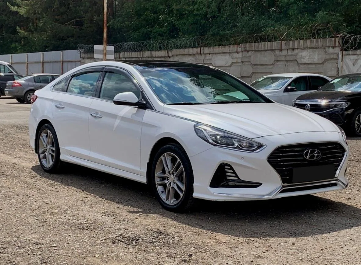 Hyundai Sonata