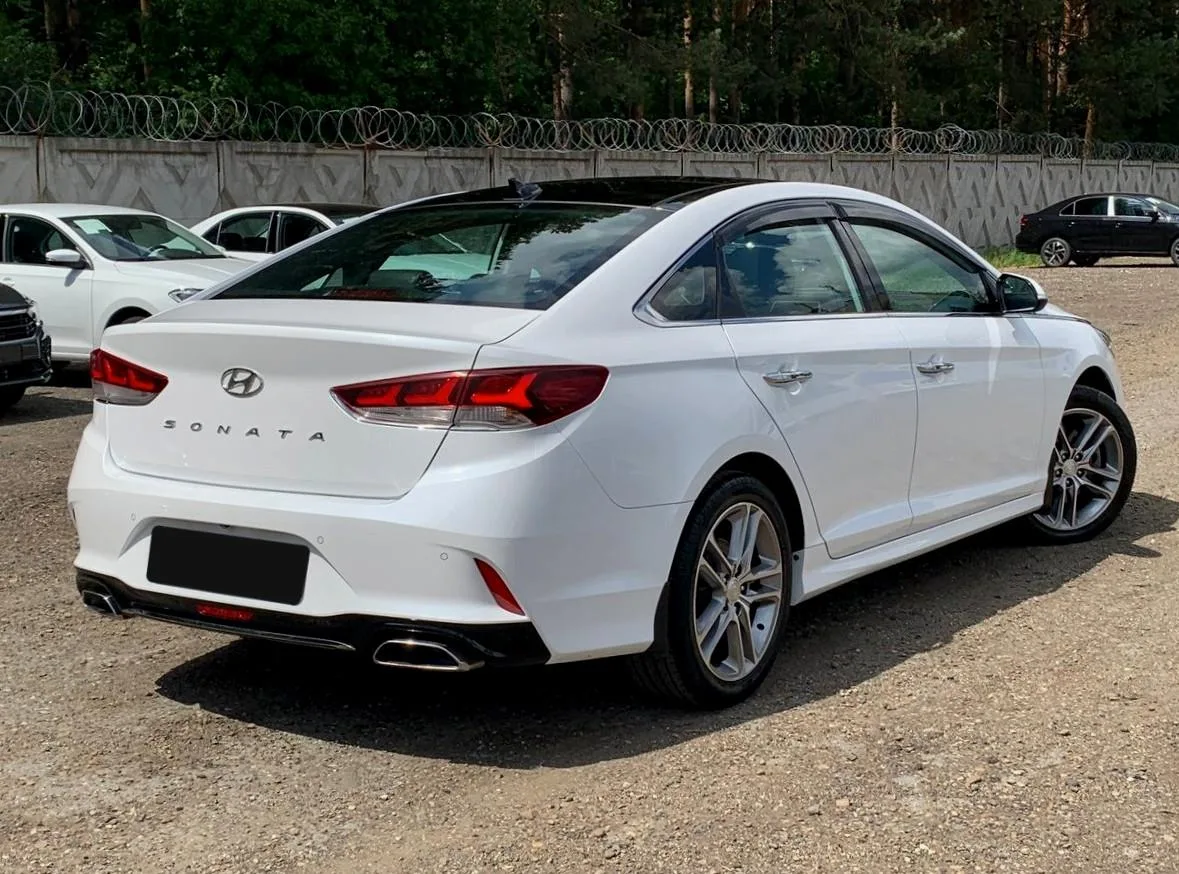 Hyundai Sonata