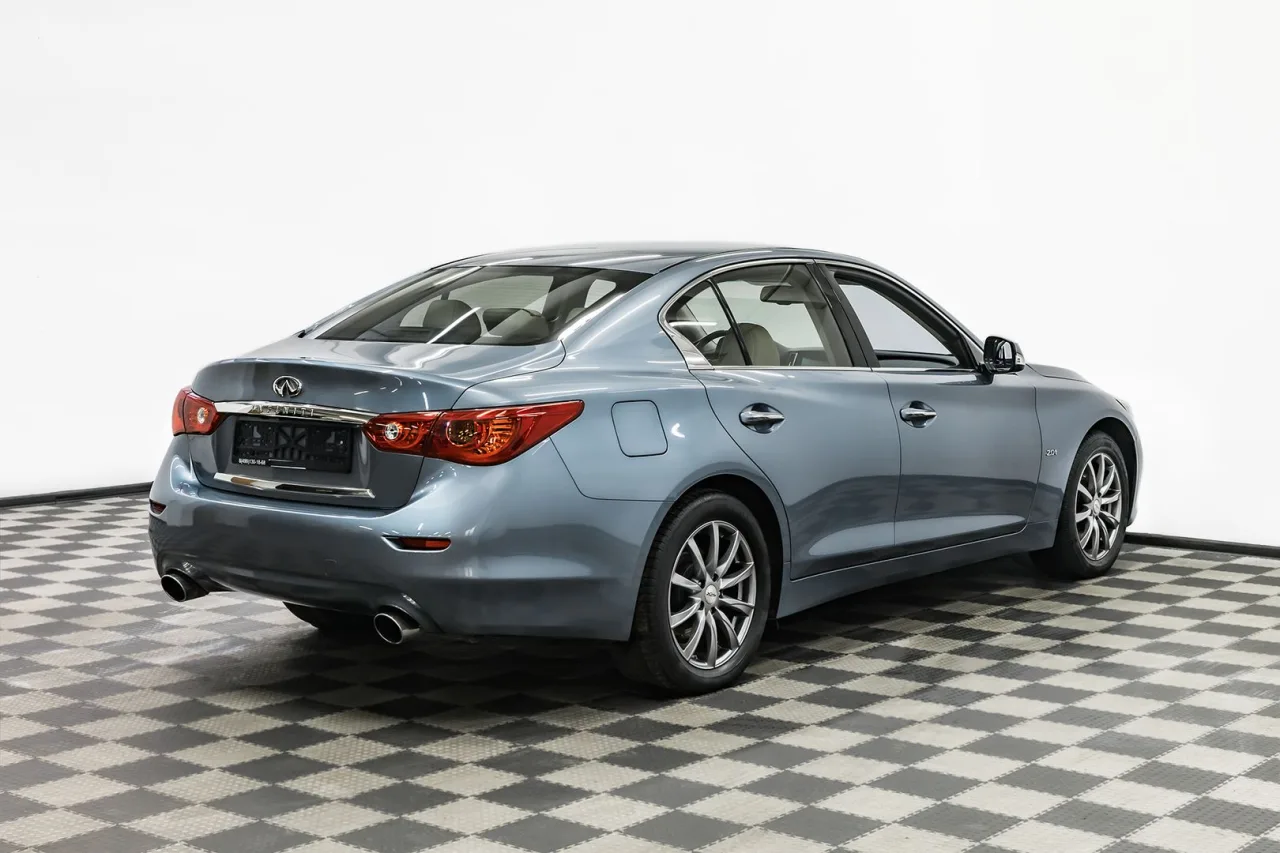 Infiniti Q50