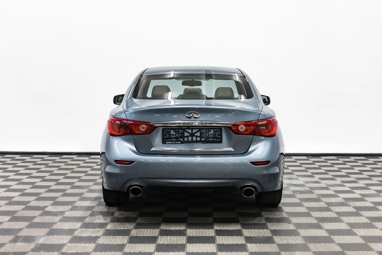 Infiniti Q50