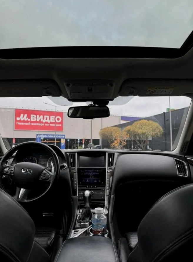 Infiniti Q50