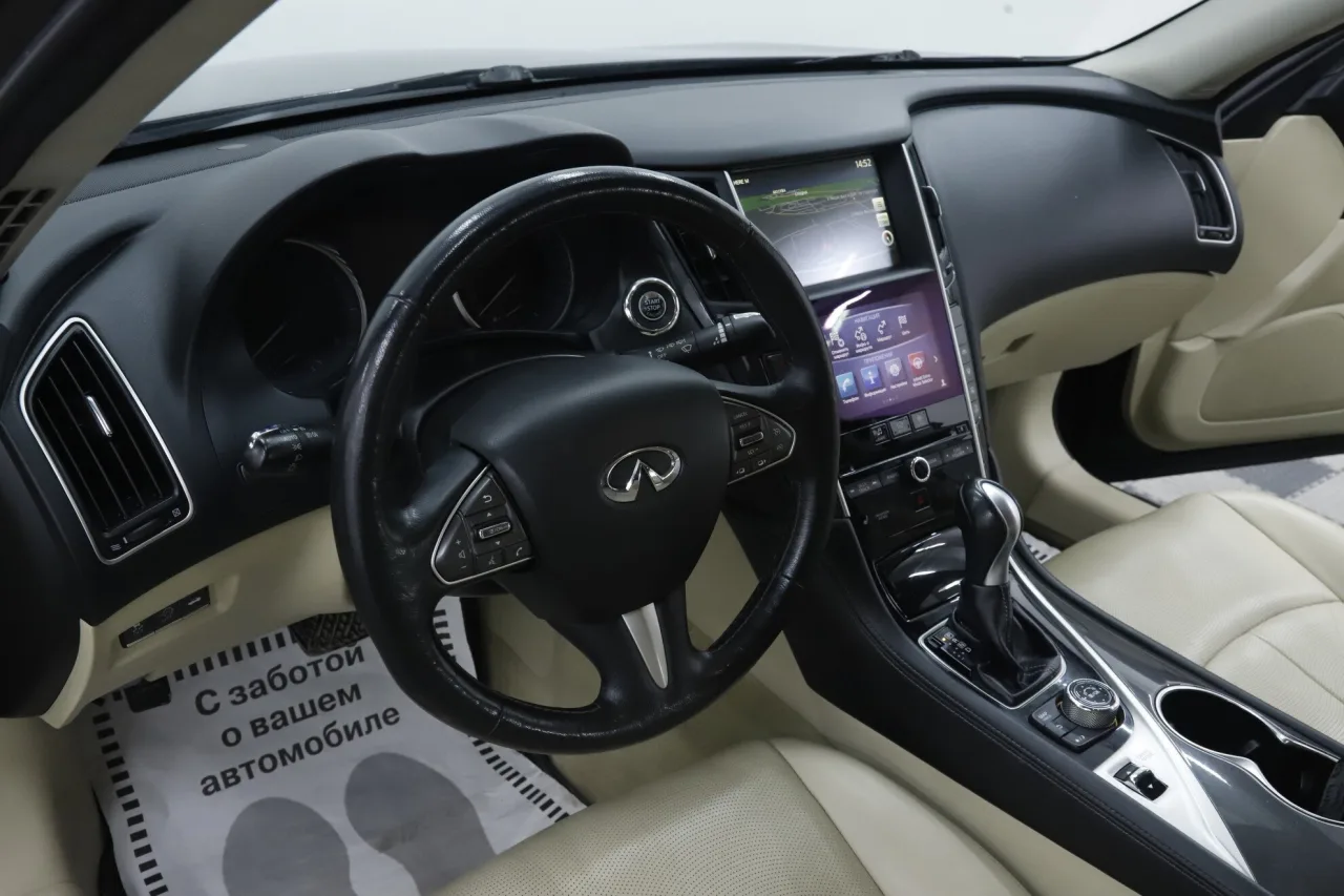 Infiniti Q50